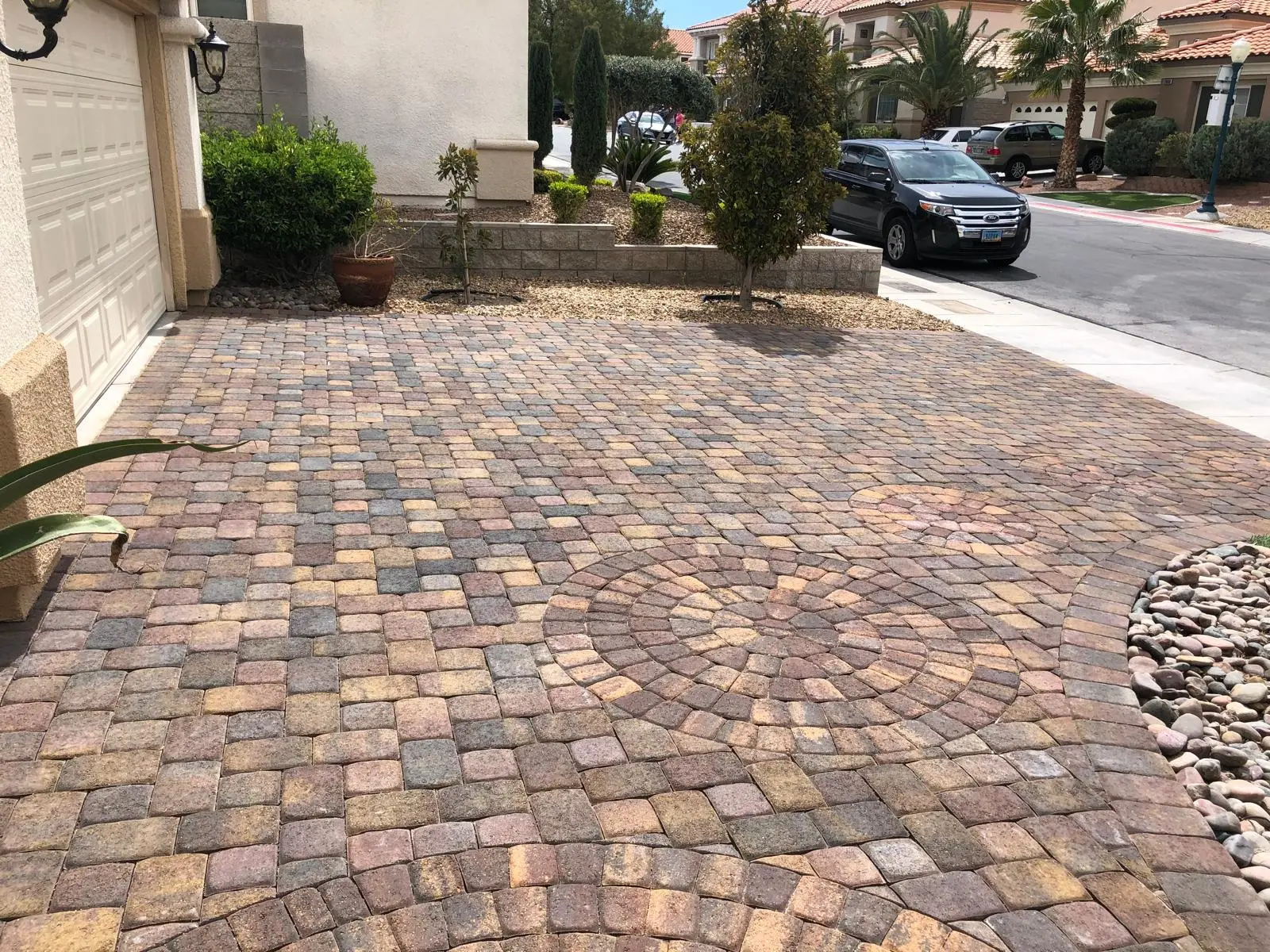 Paver driveway in Las Vegas in a warm tan and brown paver mix
