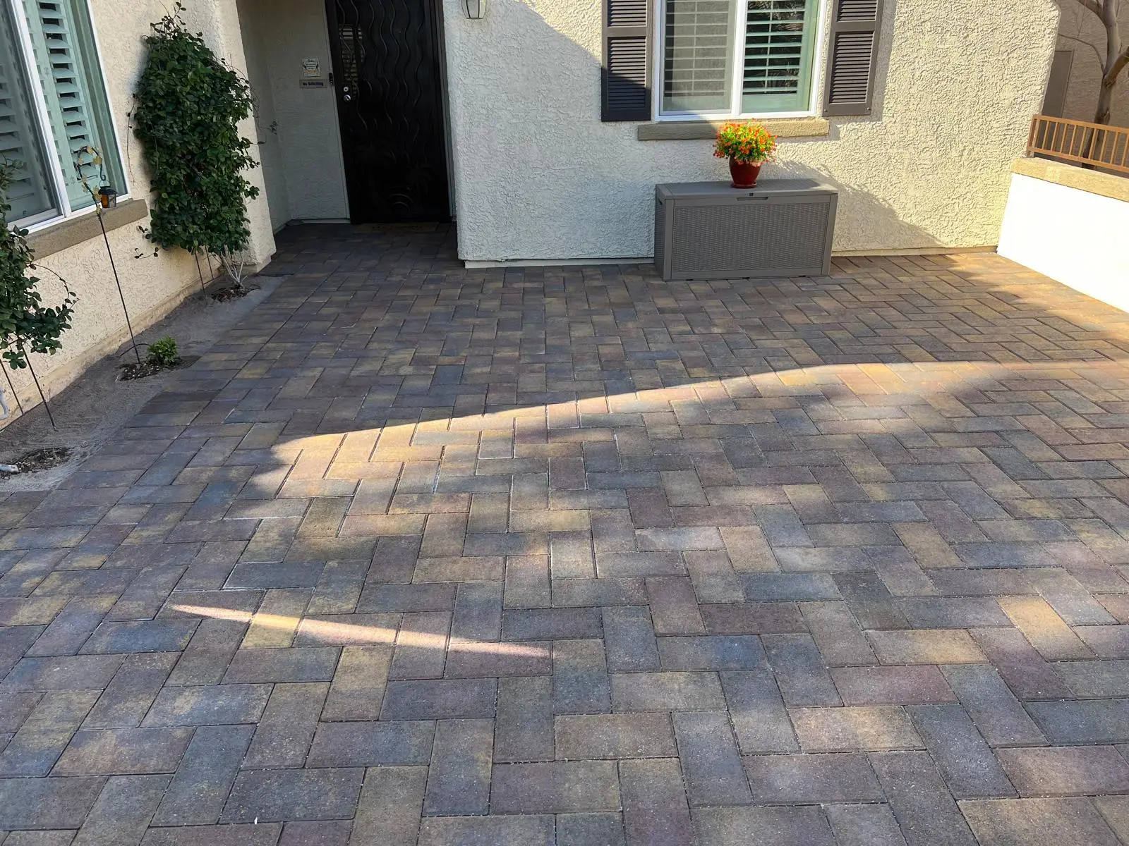 Paver entryway in Las Vegas with wide, welcoming front steps